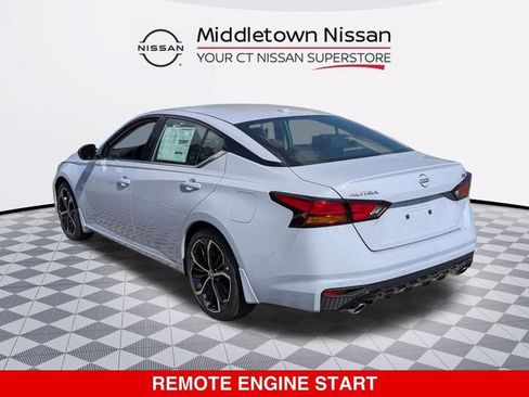 New 2025 Nissan Altima 2.5 SR w/ SR Premium Package FWD image 6