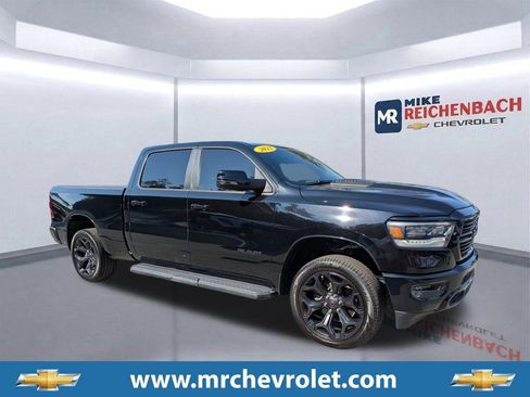 Used 2023 RAM 1500 Laramie AWD/4WD image 1