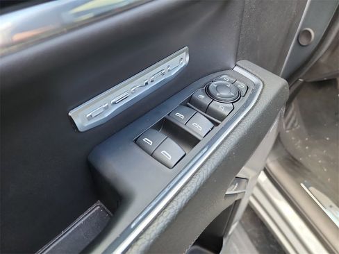 Used 2024 GMC Sierra 1500 Denali w/ Denali Reserve Package image 13