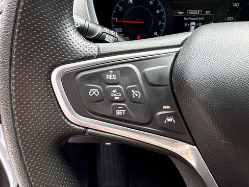 Used 2022 Chevrolet Equinox LS AWD/4WD image 21