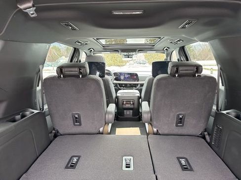 New 2026 Chevrolet Suburban High Country AWD/4WD image 52