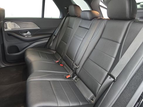 Certified 2022 Mercedes-Benz GLE 350 w/ AMG Line Exterior image 14