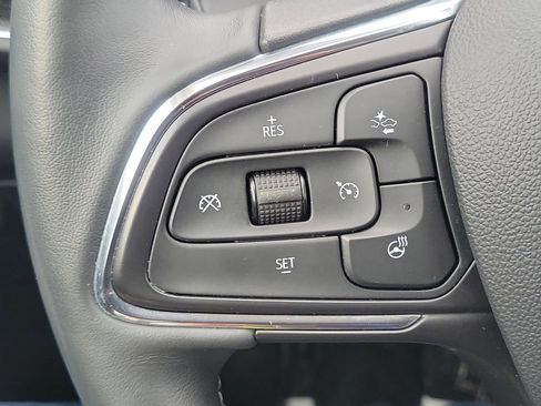 Used 2023 Buick Envision Essence image 21