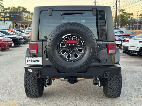 Used 2017 Jeep Wrangler Unlimited Sport w/ Connectivity Group image 5