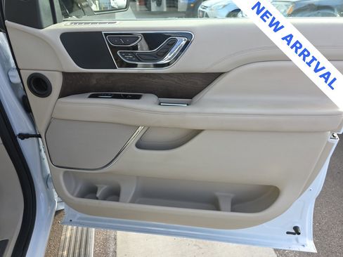 Used 2020 Lincoln Navigator Reserve w/ Equipment Group 208A Reserve image 54