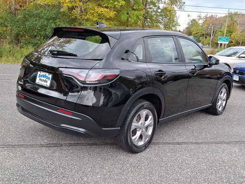 Certified 2023 Honda HR-V LX image 11