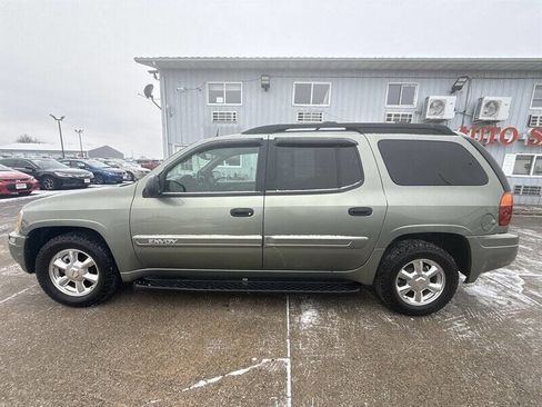 Used 2004 GMC Envoy XL SLE w/ 1SB Preferred Equipment Group image 3