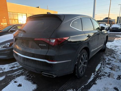 Used 2024 Acura MDX FWD w/ Technology Package image 3