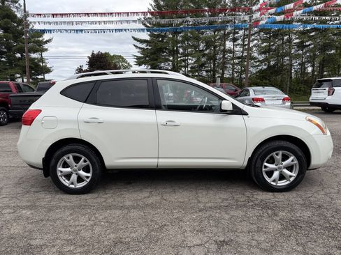 Used 2009 Nissan Rogue SL w/ Premium Pkg AWD/4WD image 4