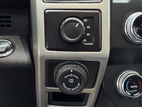 Used 2020 Ford F150 Lariat w/ Equipment Group 502A Luxury image 9