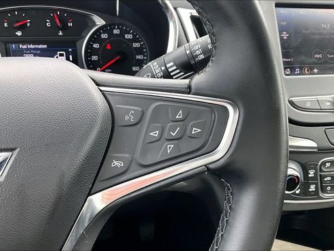 Used 2024 Chevrolet Equinox LT image 19