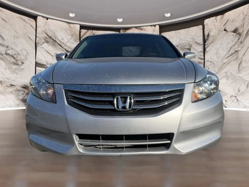 Used 2012 Honda Accord EX image 2