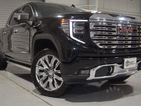 Used 2024 GMC Sierra 1500 Denali w/ Denali Reserve Package image 3