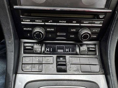 Used 2013 Porsche 911 Carrera S image 34