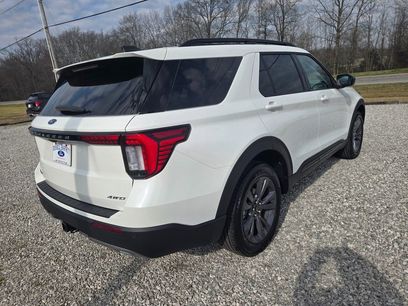 New 2026 Ford Explorer Active w/ Active Comfort Package