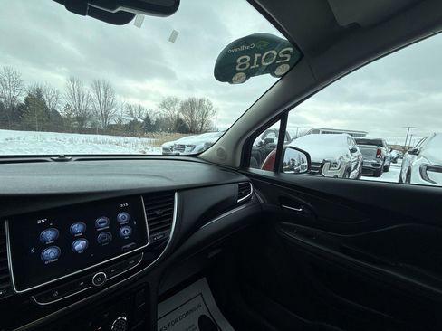 Used 2018 Buick Encore Preferred image 11