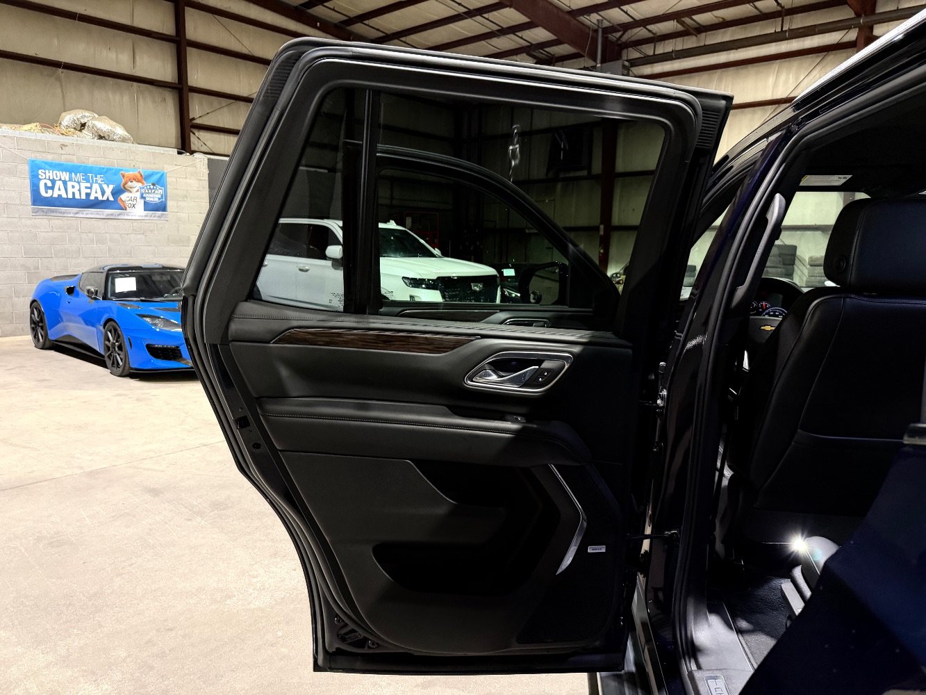 Used 2021 Chevrolet Tahoe LT RWD image 15