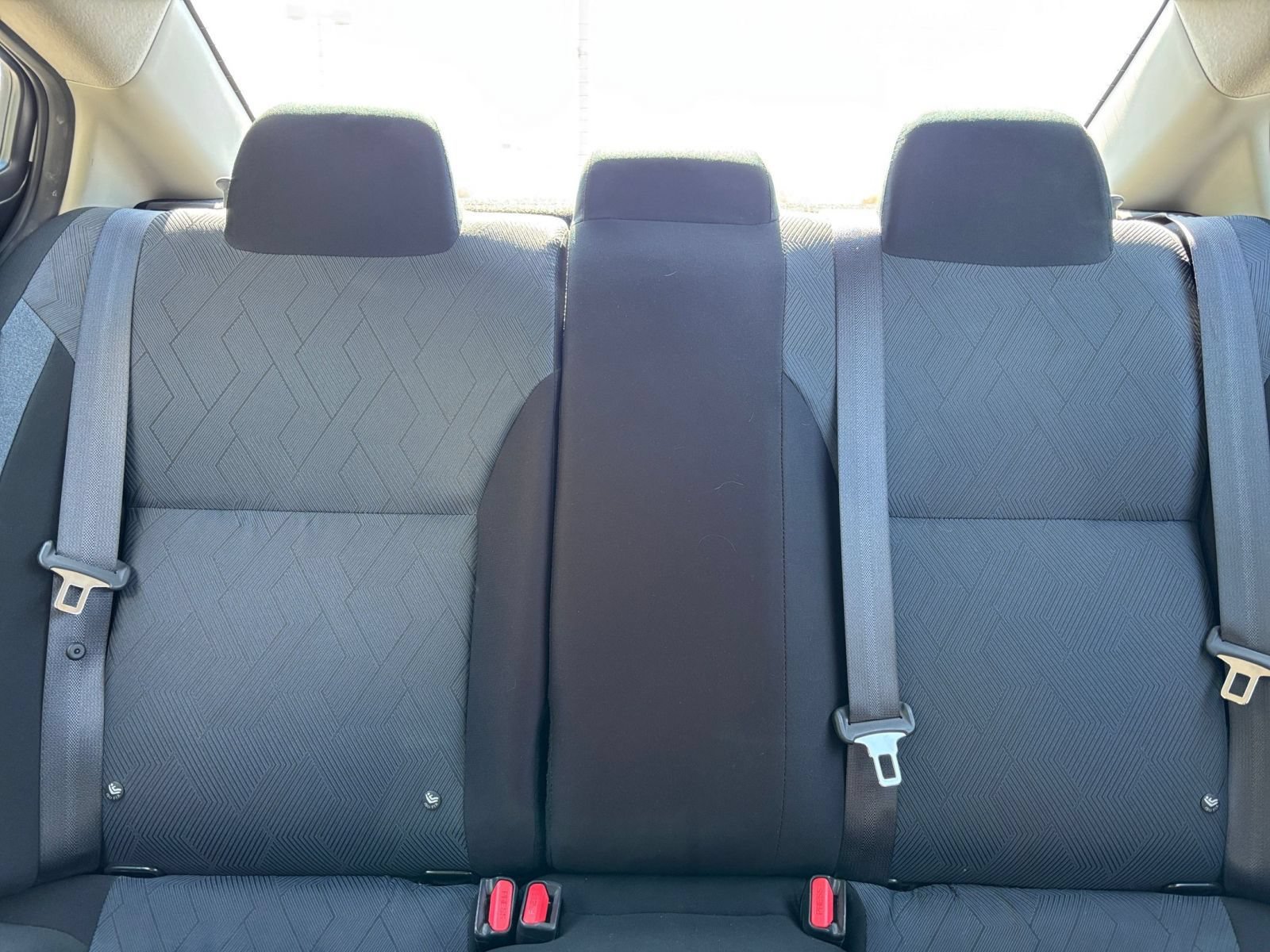 Used 2025 Nissan Versa SV FWD image 36