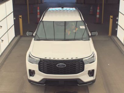 Used 2025 Ford Explorer ST-Line