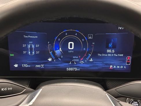Used 2025 Chevrolet Equinox LT w/ Convenience Package II AWD/4WD image 10
