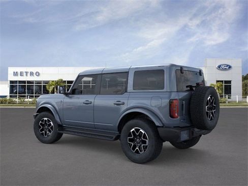 New 2025 Ford Bronco Outer Banks image 4