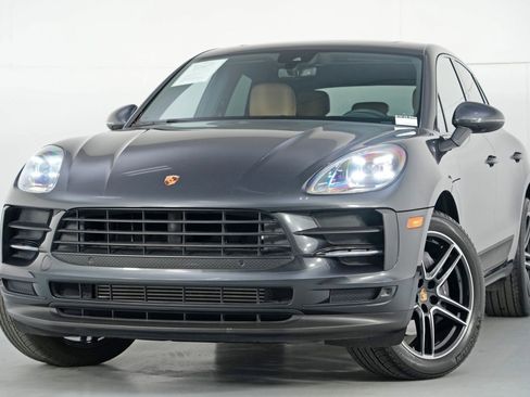 Used 2021 Porsche Macan image 3