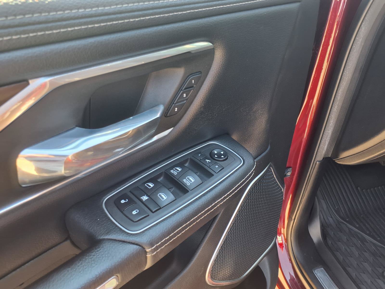 Used 2022 RAM 1500 Laramie RWD image 14