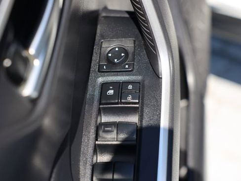 Used 2019 Toyota RAV4 XLE w/ All Weather Liner Package AWD/4WD image 13