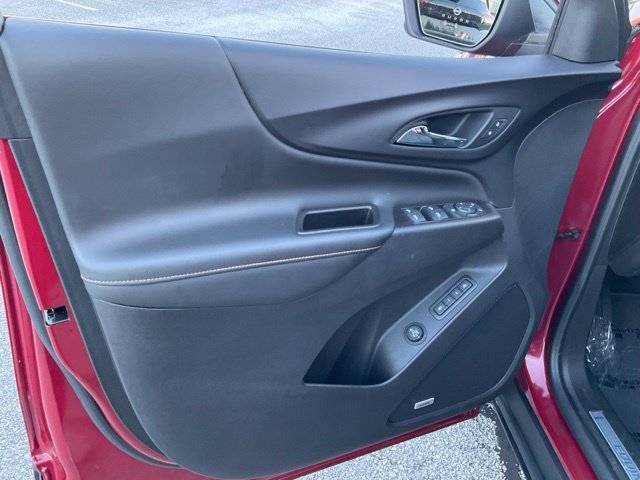 Used 2021 Chevrolet Equinox Premier AWD/4WD image 7