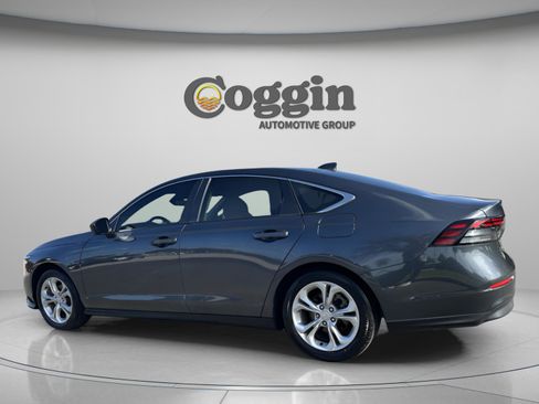 Certified 2023 Honda Accord LX image 3