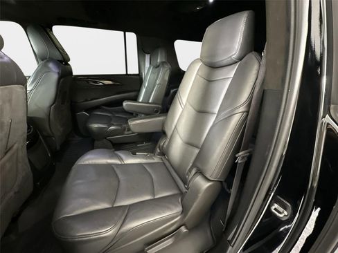 Used 2015 Cadillac Escalade ESV Platinum image 23