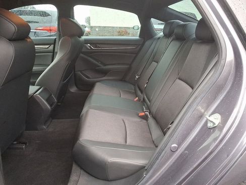 Used 2020 Honda Accord Sport image 10