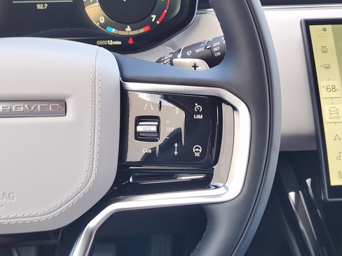 New 2026 Land Rover Range Rover Sport SE image 28