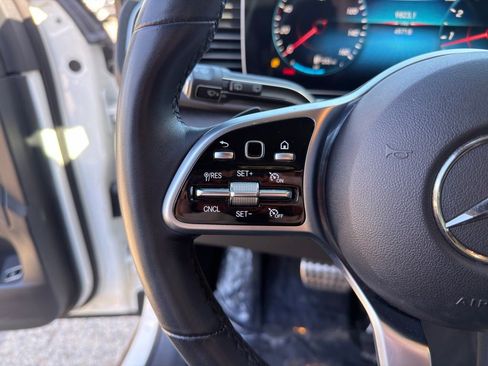 Used 2023 Mercedes-Benz GLS 450 4MATIC image 22