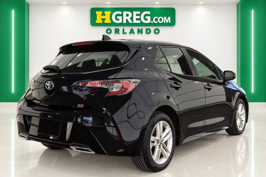 Used 2019 Toyota Corolla SE w/ SE Option Package FWD image 6