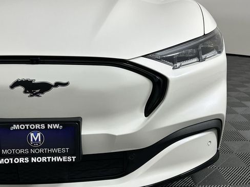 Used 2021 Ford Mustang Mach-E Premium image 6