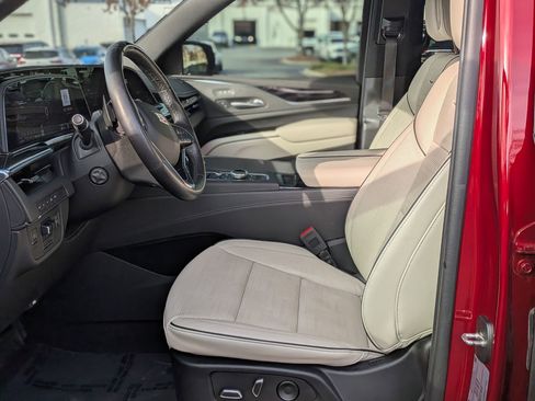 Used 2023 Cadillac Escalade Sport image 16