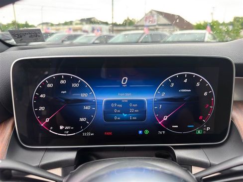 Used 2026 Mercedes-Benz GLC 300 4MATIC image 13