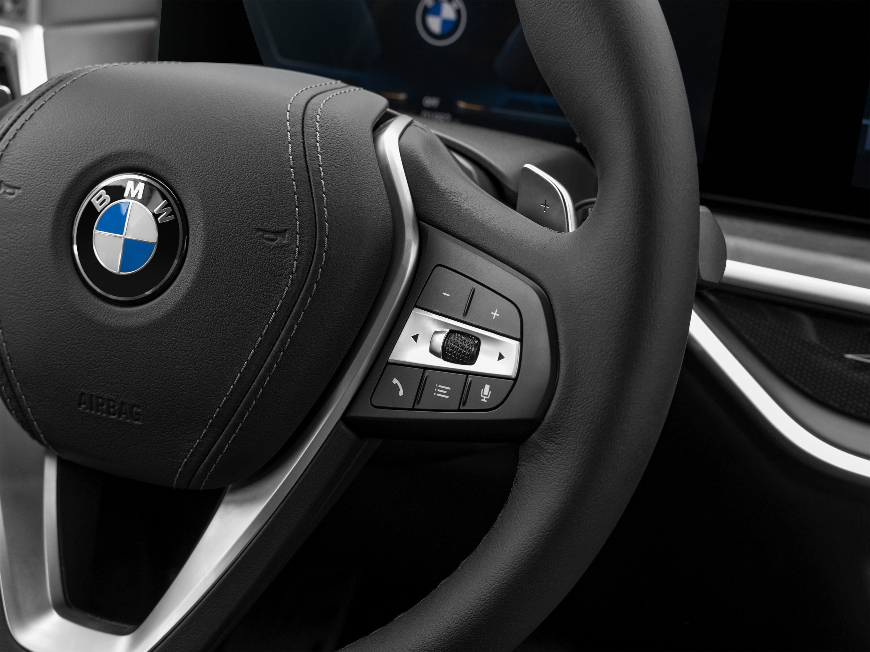 Used 2026 BMW X5 xDrive50e AWD/4WD image 42