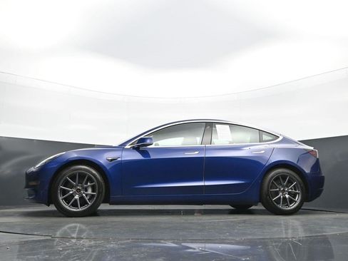 Used 2020 Tesla Model 3 Long Range AWD/4WD image 24