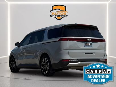 Used 2024 Kia Carnival EX