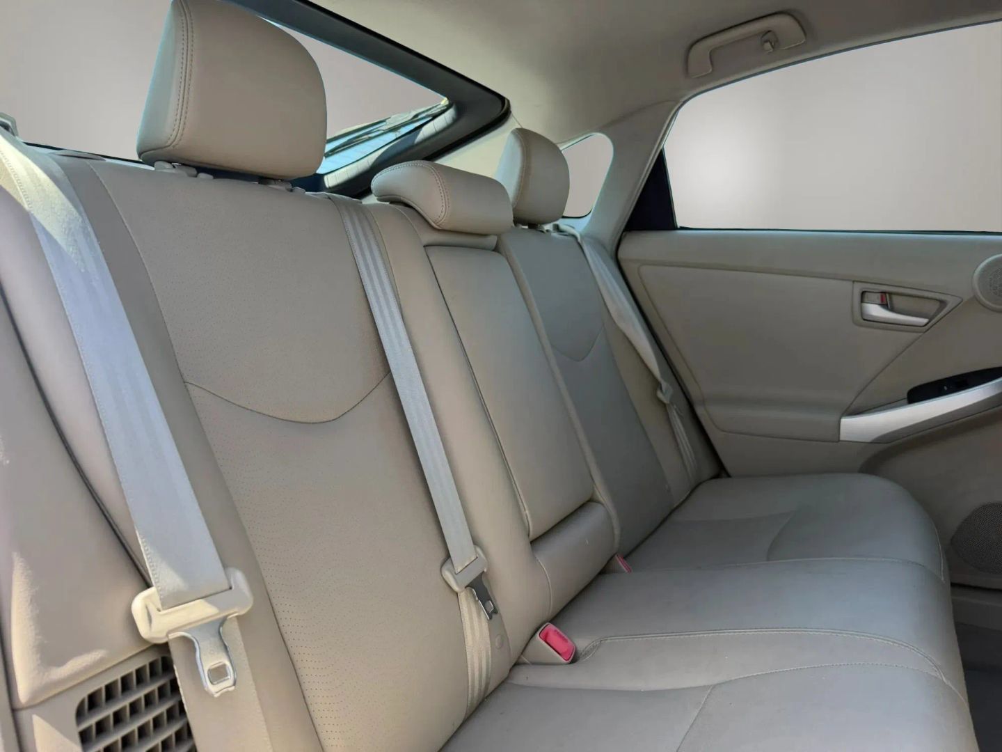 Used 2010 Toyota Prius Five FWD image 19