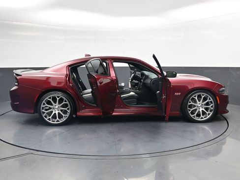Used 2020 Dodge Charger Scat Pack RWD image 33