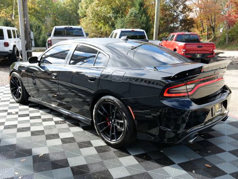 Used 2018 Dodge Charger R/T image 71