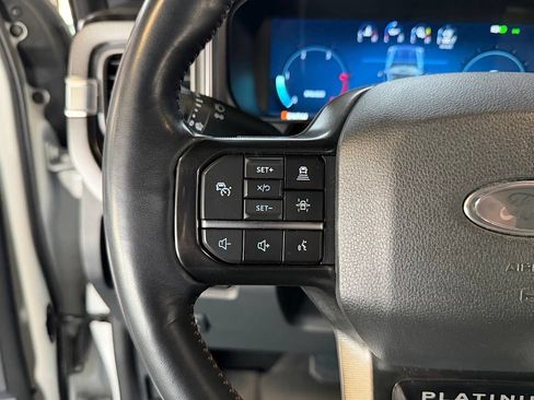 Used 2024 Ford F350 Platinum AWD/4WD image 19