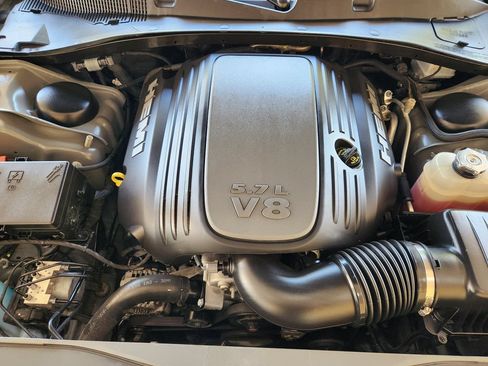 Used 2023 Dodge Charger R/T w/ Blacktop Package RWD image 29