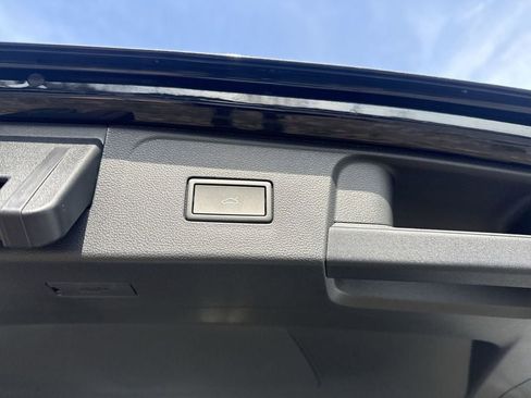 New 2026 Volkswagen Atlas SE AWD/4WD image 48