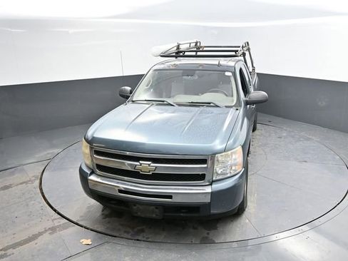 Used 2009 Chevrolet Silverado 1500 LS image 26