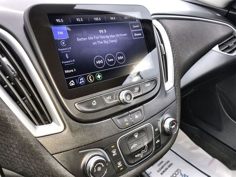 Certified 2024 Chevrolet Malibu LS image 16