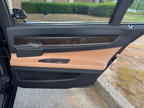 Used 2012 BMW 750Li RWD image 54